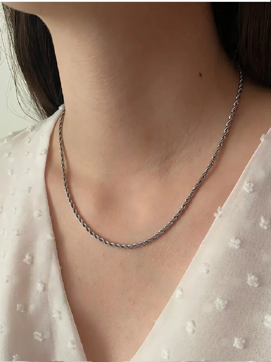 Collar torsal color plata, acero inoxidable