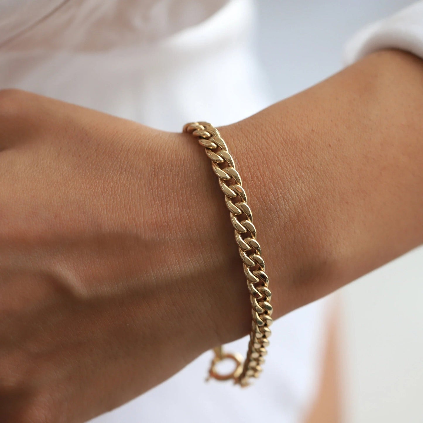 Pulsera, esclava para hombre cubana color oro